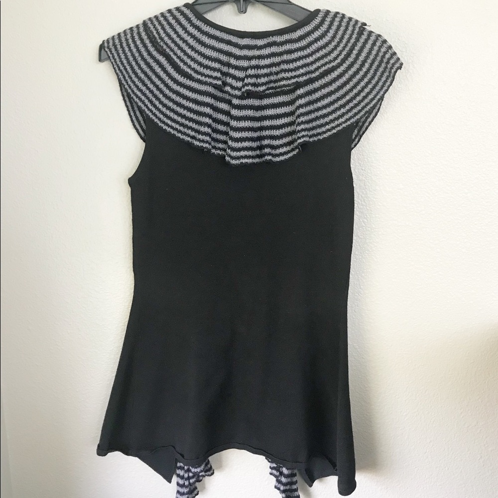 Super Cute Ruffle Front Sweater Vest - Picture 3 of 3